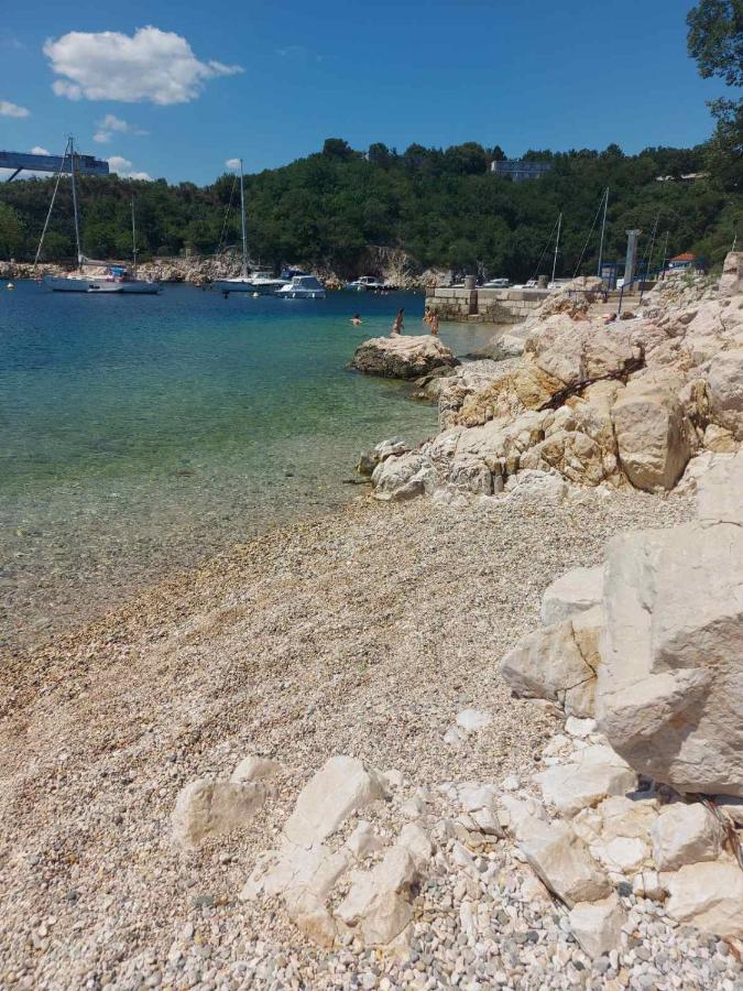 Apartment Ela, Kostrena Rijeka Ngoại thất bức ảnh