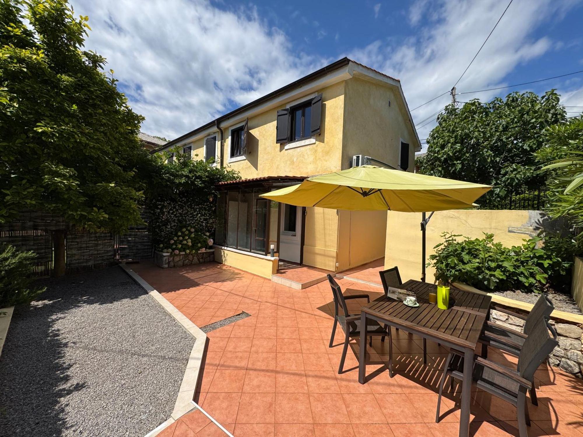 Apartment Ela, Kostrena Rijeka Ngoại thất bức ảnh